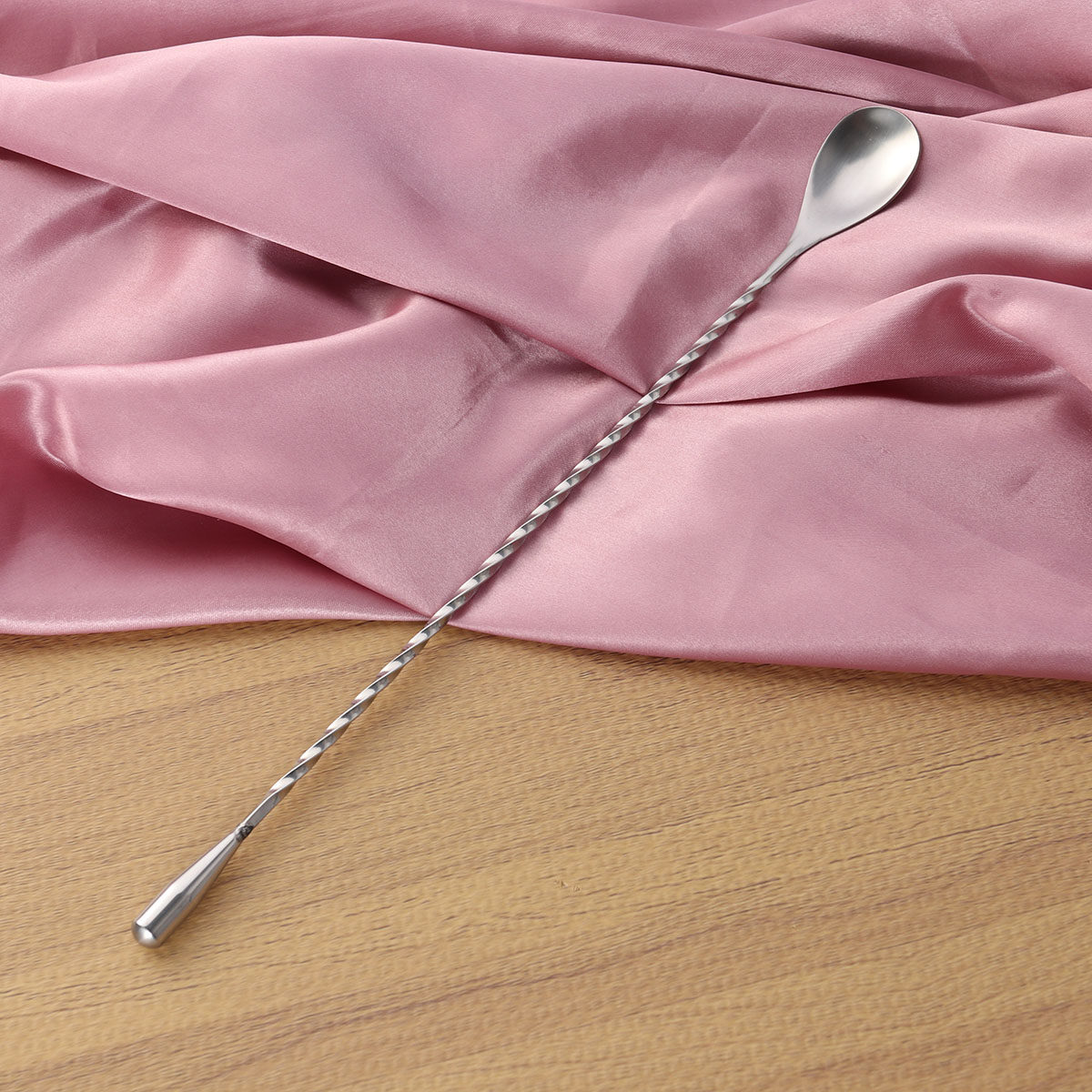 ملعقة كوكتيل احترافية من الفول - مراجعة Bar Spoon Twisted وسعره