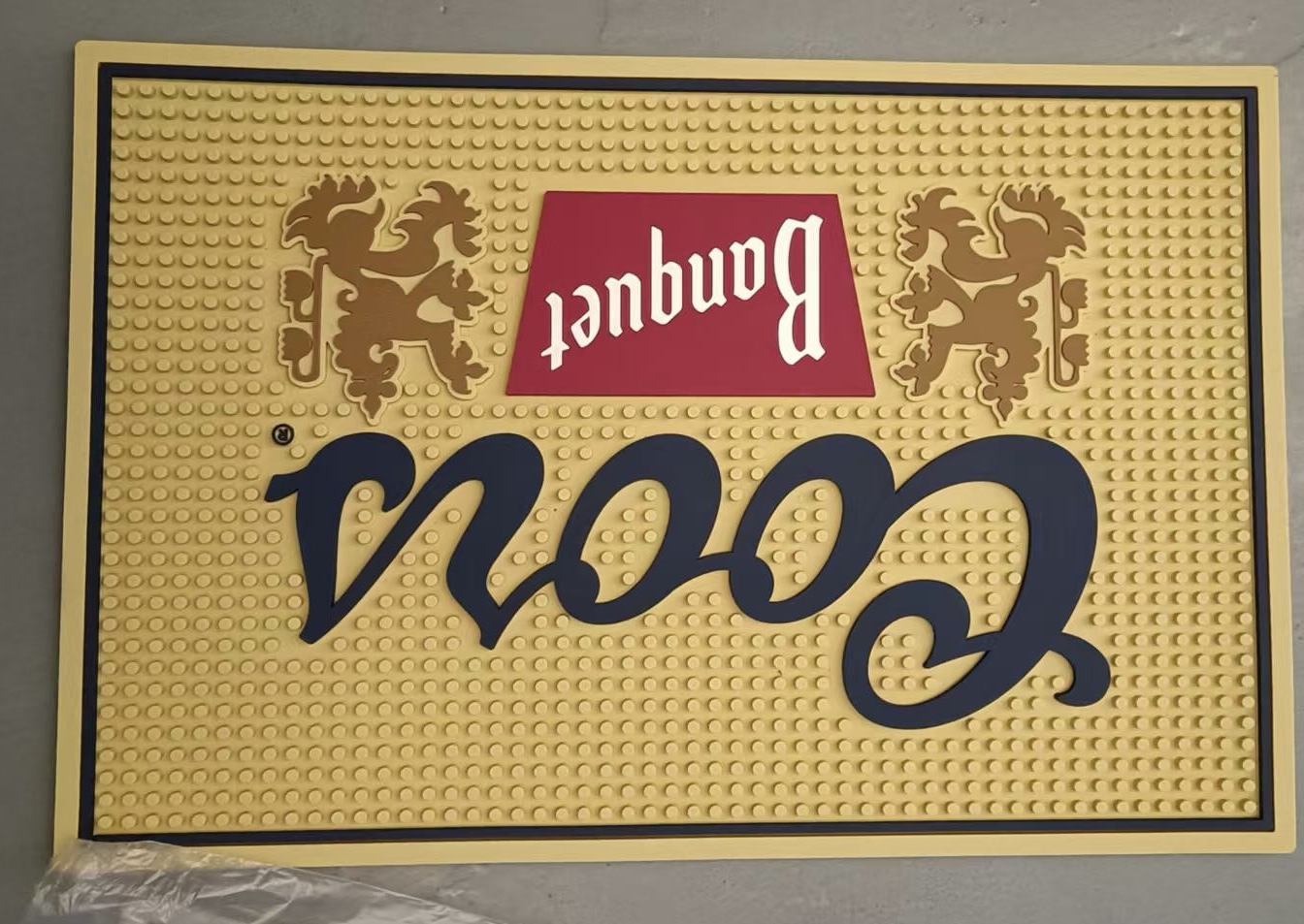 سجادات بار للطاولات - 18×12 بو - مراجعة Bar Mat Rubber وسعره